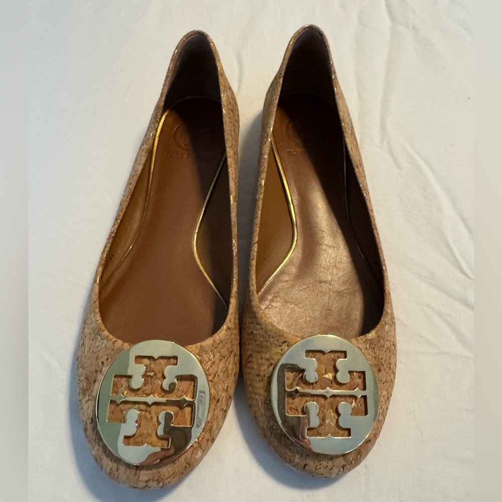 Tory Burch Cork with Gold Fleck Flats with Signature Logo